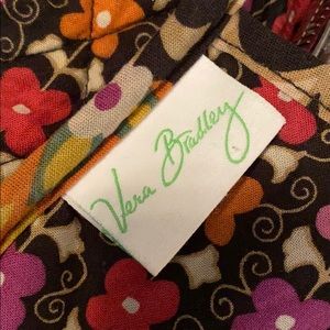 Vera Bradley quilted cloth shoulder bag